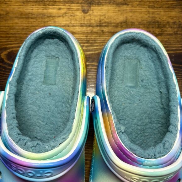 Crocs Tie Dye Fur Lined Clogs‎ Men’s Size 12 main image 8